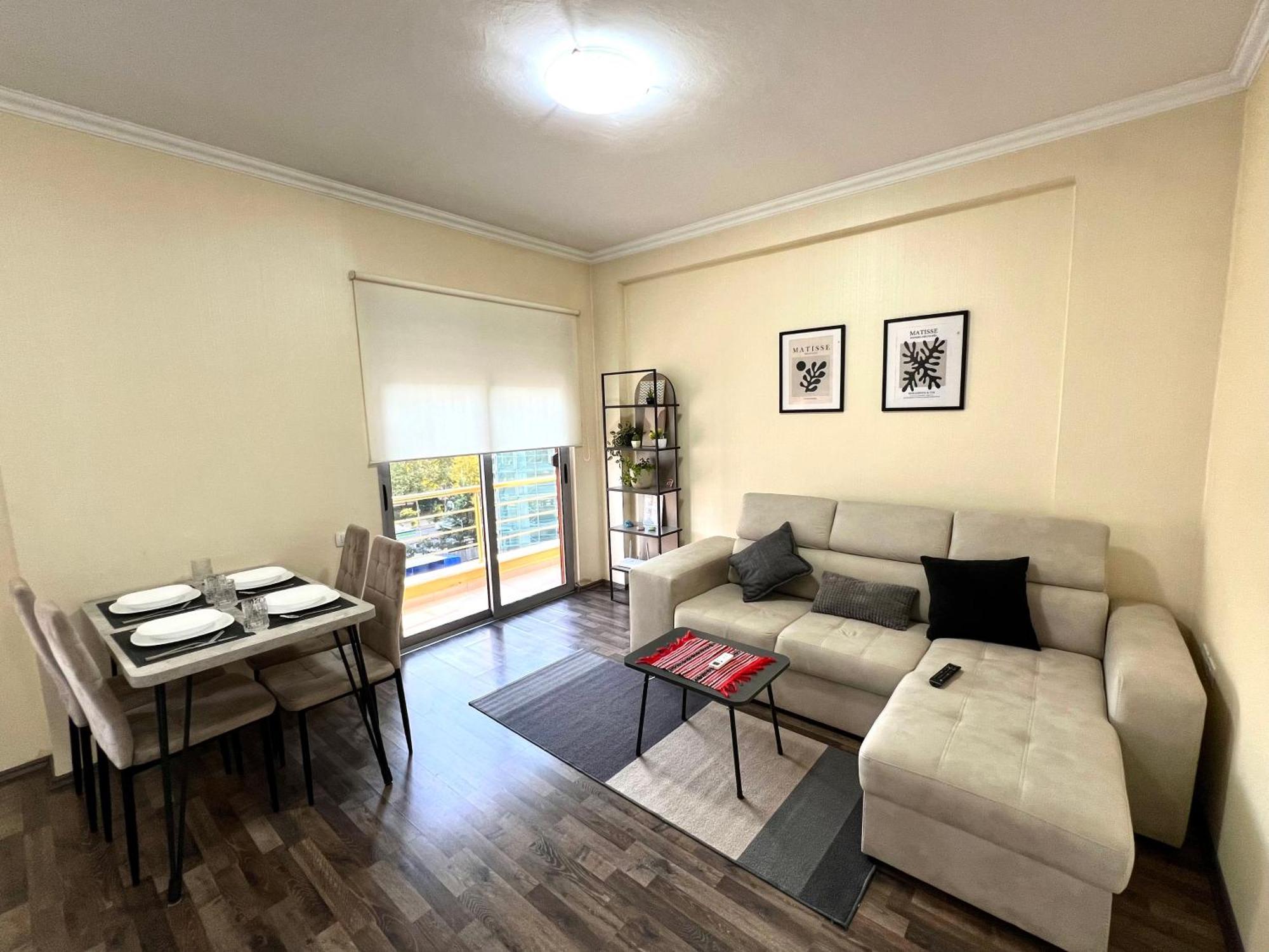 Urban 315 Apartment Tirana Eksteriør billede
